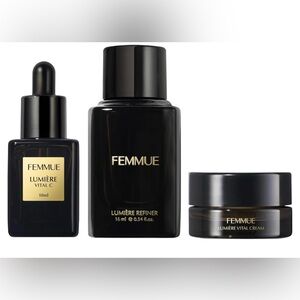FEMMUE
Femmue Lumiere Kit
Deluxe mini/ Travel 3 Piece Set in a Drawstring Bag